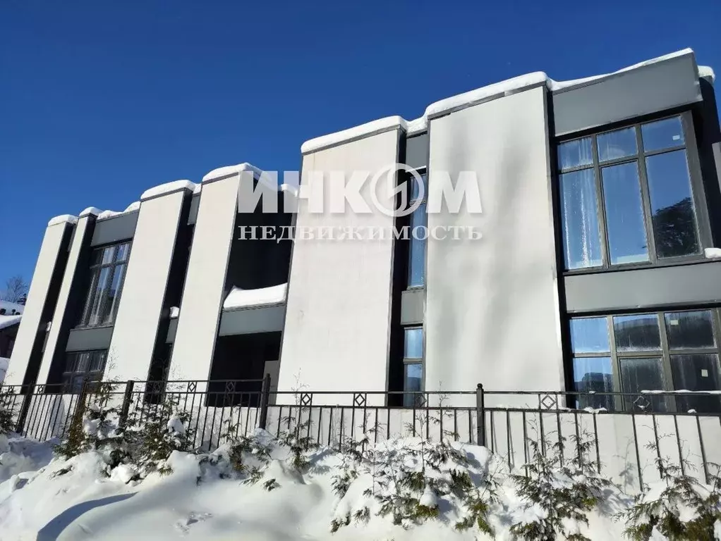 Дом в Московская область, Одинцовский городской округ, пос. дома ... - Фото 1