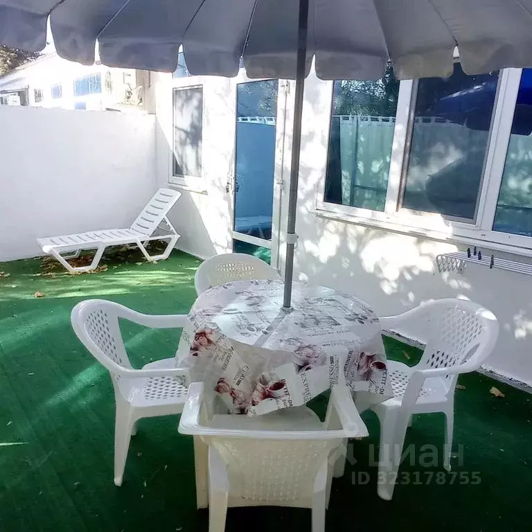 Дом в Крым, Сакский район, Штормовское с/пос, с. Поповка ул. Морская, ... - Фото 2