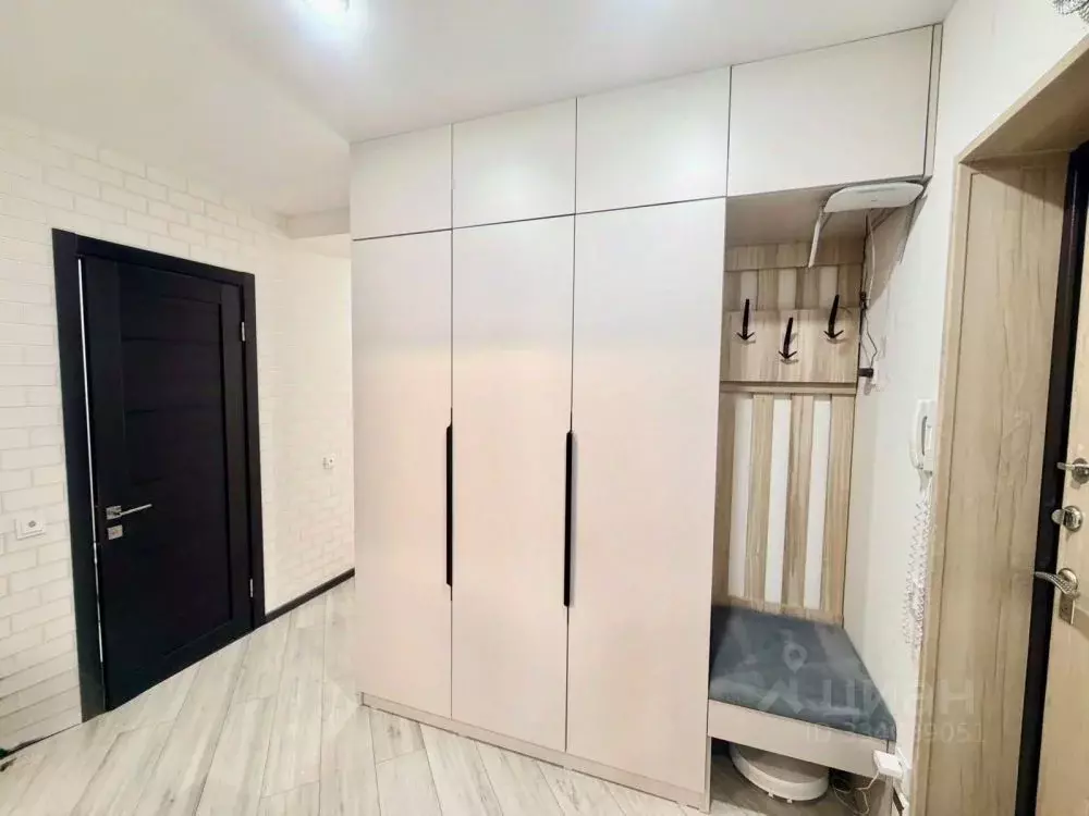 2-к кв. Татарстан, Казань ул. Азата Аббасова, 3 (52.9 м) - Фото 2