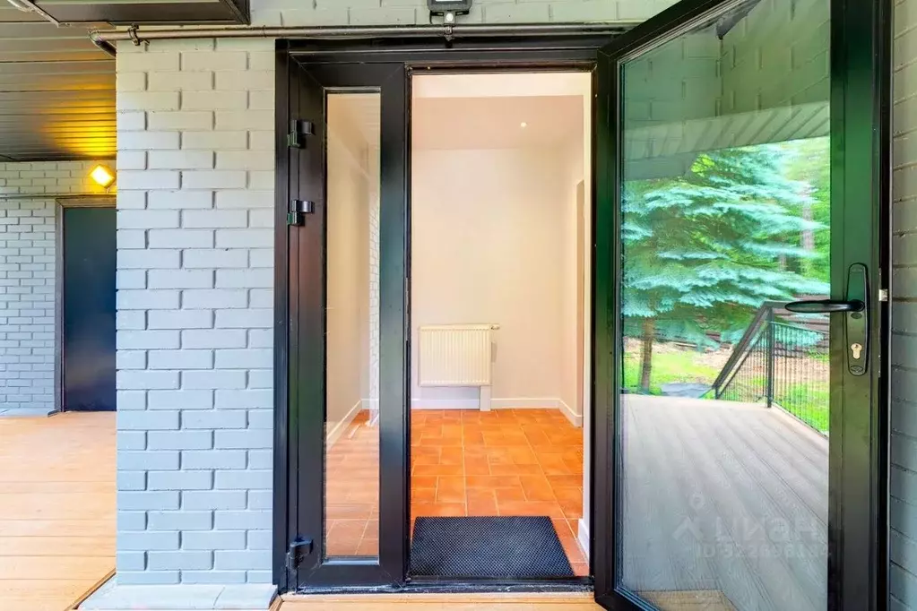 Коттедж в Москва д. Милорадово, 10 (370 м) - Фото 0