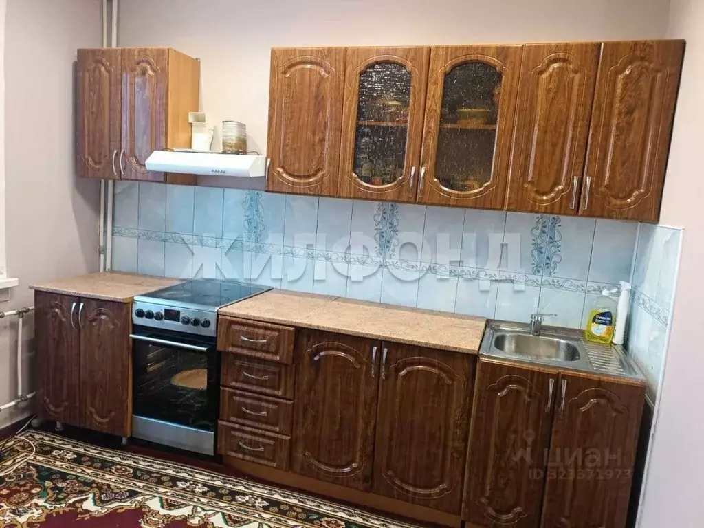 3-к кв. Новосибирская область, Новосибирск ул. Есенина, 8/1 (63.0 м) - Фото 1