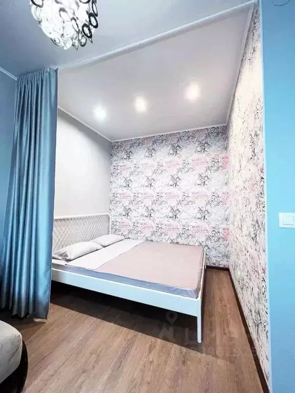 1-к кв. Тюменская область, Тюмень ул. Революции, 228к1 (36.0 м) - Фото 0