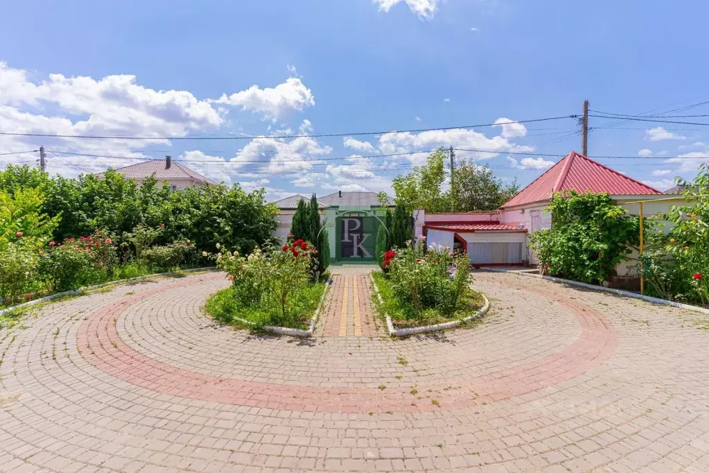 Дом в Крым, Симферопольский район, с. Доброе ул. Есаульская, 2 (186 м) - Фото 2