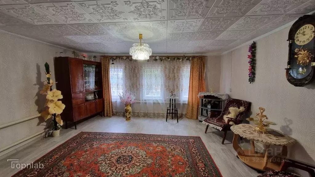 Дом в Астраханская область, Енотаевский район, с. Николаевка ... - Фото 1