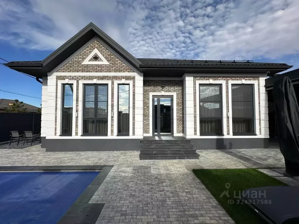 Дом в Краснодарский край, Краснодар ул. Мадридская, 66 (100 м) - Фото 2