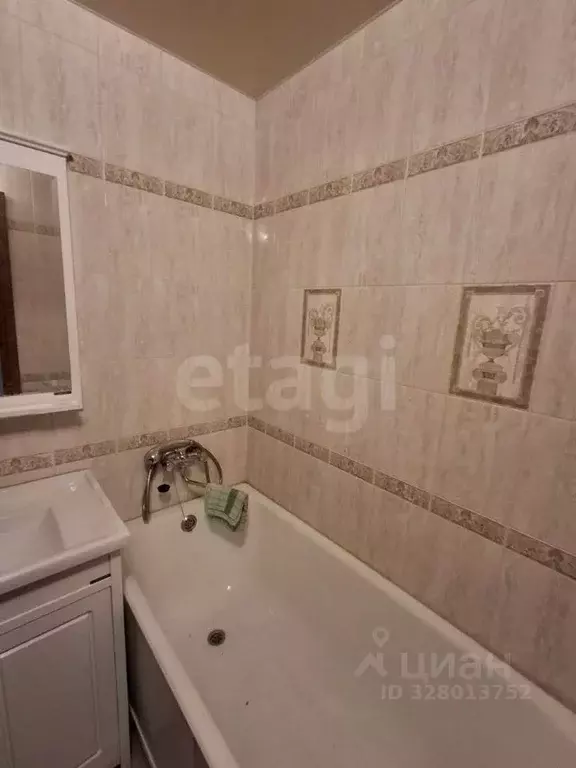 1-к кв. Тюменская область, Тюмень ул. Коммунаров, 37 (30.1 м) - Фото 1