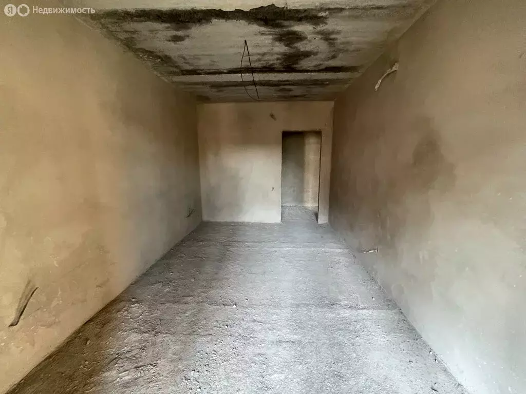 3-комнатная квартира: Владикавказ, улица Курсантов-Кировцев, 29к5 (118 ... - Фото 1