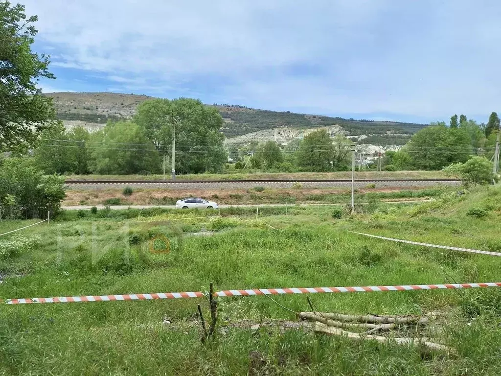 Участок в Севастополь с. Верхнесадовое,  (4.17 сот.) - Фото 0
