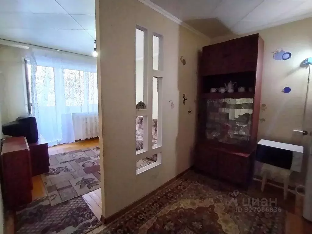 Комната Алтайский край, Барнаул ул. Георгия Исакова, 242 (17.4 м) - Фото 2