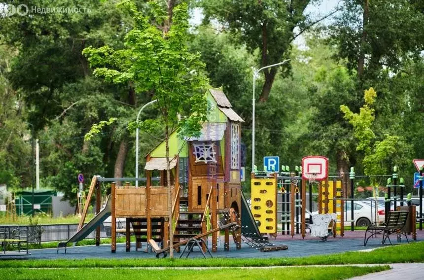 3-комнатная квартира: Воронеж, Ленинградская улица, 27 (81.6 м) - Фото 2