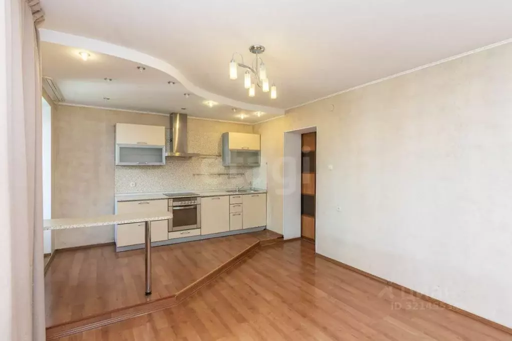 2-к кв. Тюменская область, Тюмень Широтная ул., 19к1 (61.2 м) - Фото 1