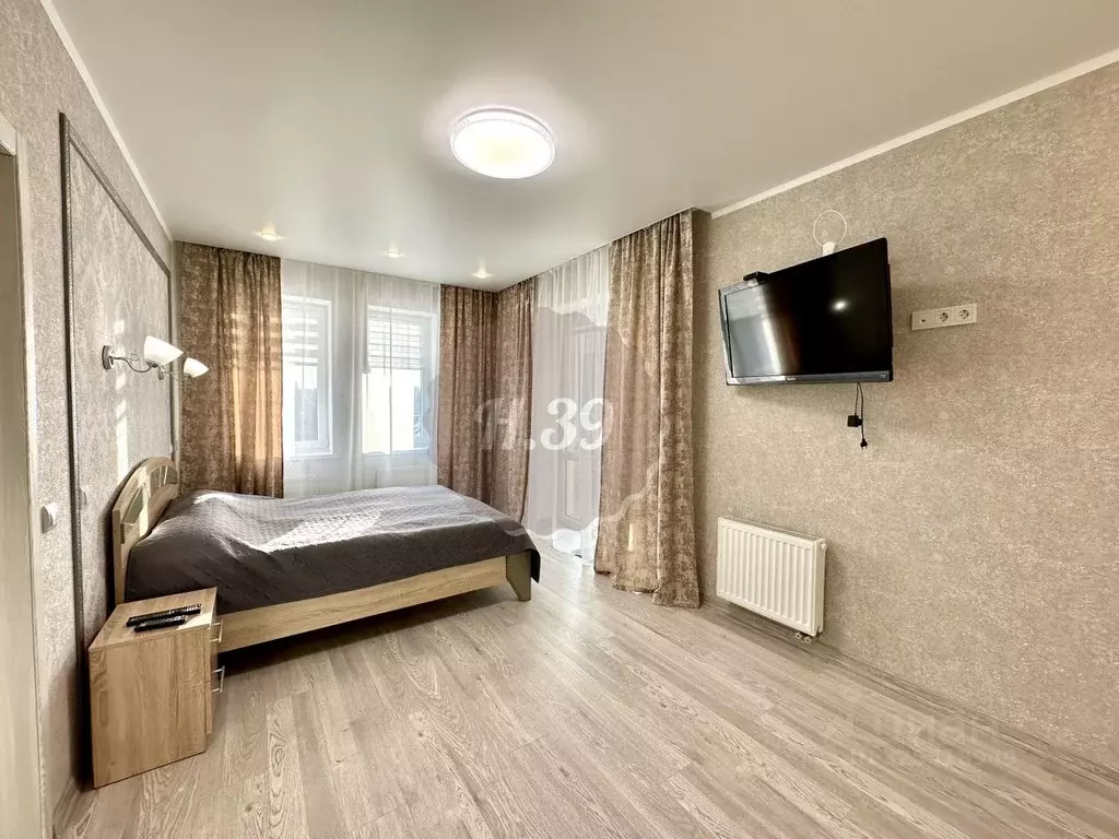 1-к кв. Калининградская область, Калининград Батальная ул., 9 (43.0 м) - Фото 1