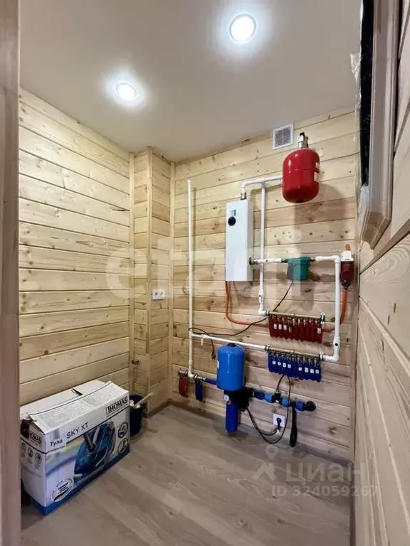 Дом в Тульская область, Щекинский район, Огаревское с/пос, д. Кресты  ... - Фото 1