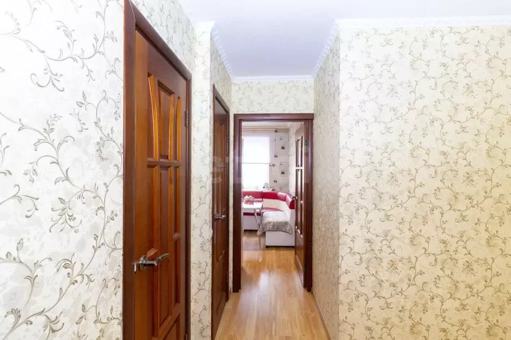 2-к кв. Тюменская область, Тюмень проезд Ямбургский, 3 (53.0 м) - Фото 1