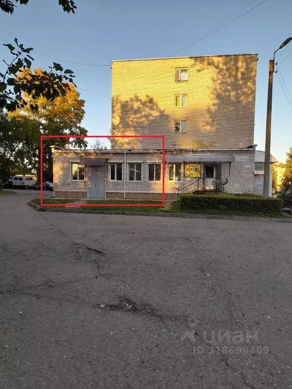 Помещение свободного назначения в Тверская область, Старица ... - Фото 1