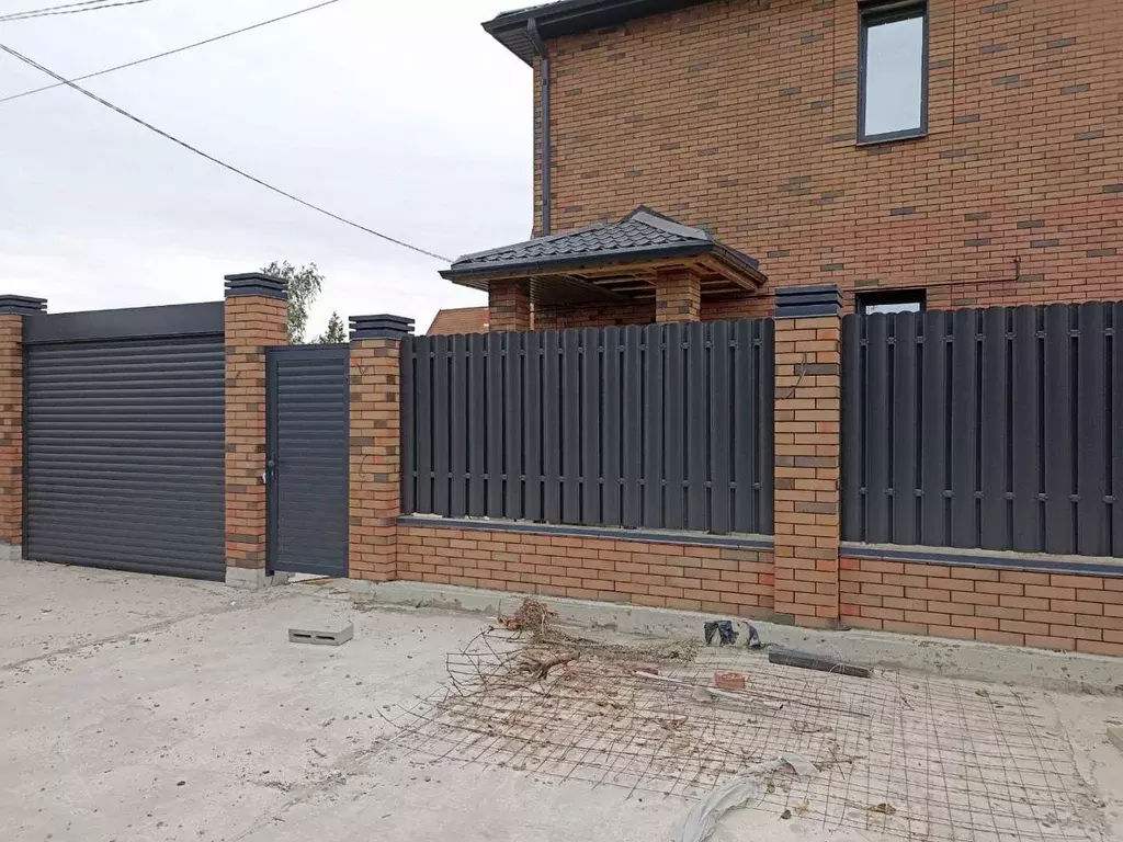 Дом в Ростовская область, Волгодонск Ноябрьский пер. (145 м) - Фото 1