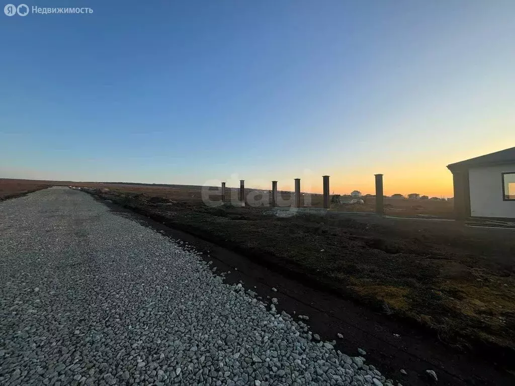 Участок в Симферопольский район, село Чистенькое (6.77 м) - Фото 1