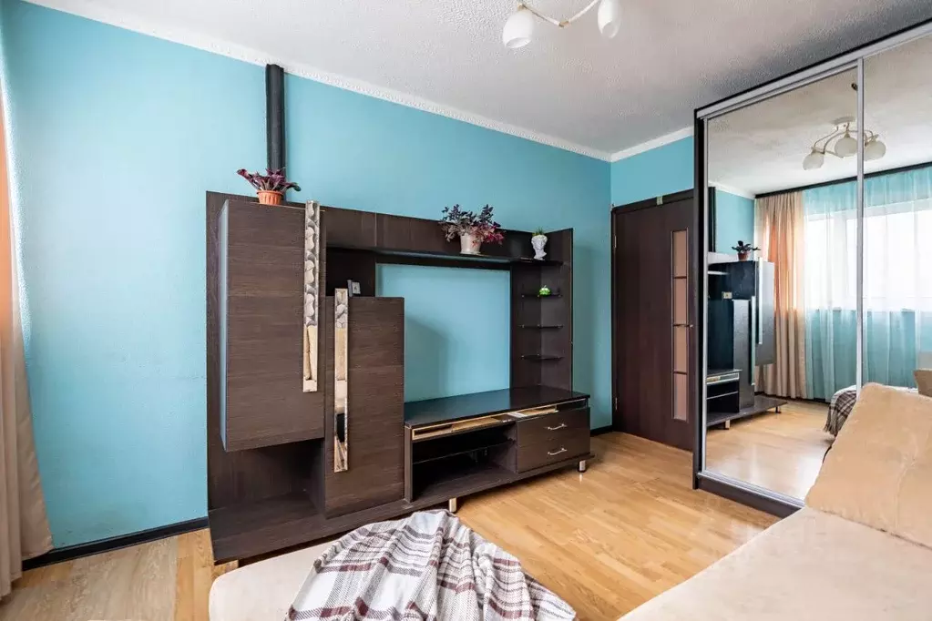 3-к кв. Санкт-Петербург Парашютная ул., 12 (59.7 м) - Фото 1