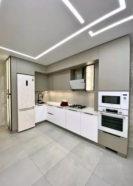 2-к кв. Ярославская область, Рыбинск Гражданская ул., 62 (73.0 м) - Фото 0
