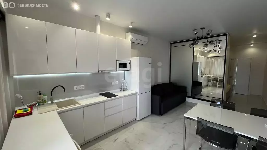 2-комнатная квартира: Кача, улица Авиаторов, 1Гк7 (79.6 м) - Фото 2