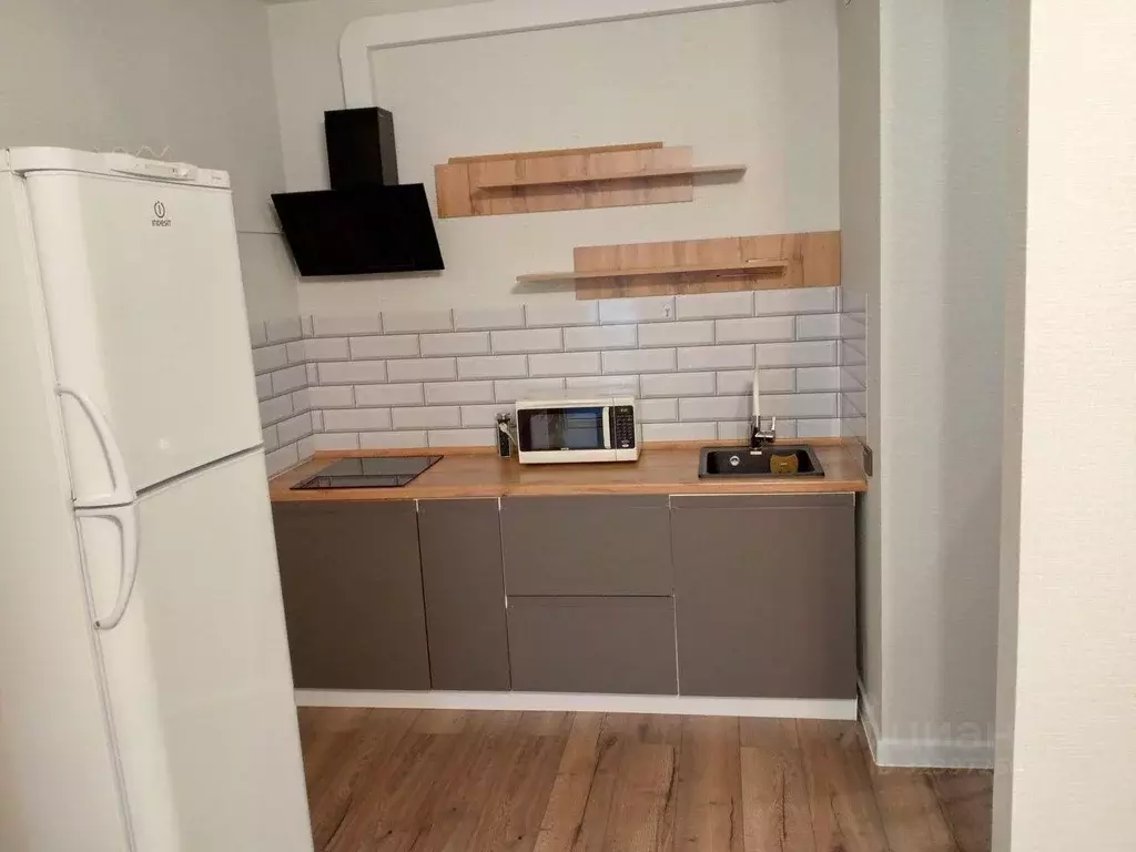 Студия Краснодарский край, Краснодар ул. Ивана Беличенко, 87 (26.6 м) - Фото 1