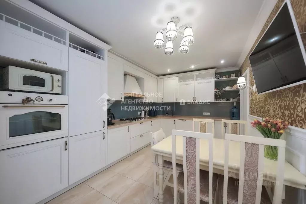 3-к кв. Рязанская область, Рязань пер. 1-й Осенний, 1 (88.5 м) - Фото 2