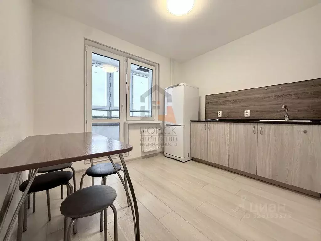 1-к кв. Кировская область, Киров ул. Ивана Попова, 99 (36.0 м) - Фото 1