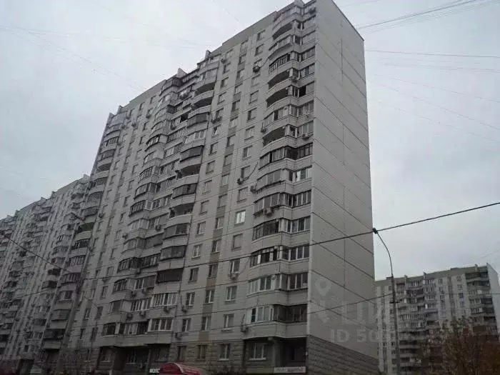 3-к кв. Москва ул. Барышиха, 18 (76.0 м) - Фото 0