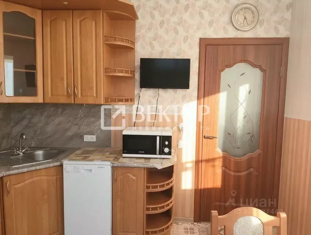 2-к кв. Ярославская область, Ярославль Сосновая ул., 12к2 (56.7 м) - Фото 1