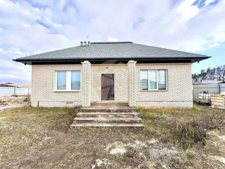 Дом в Белгородская область, Старый Оскол ул. Стрелковая (115 м) - Фото 1