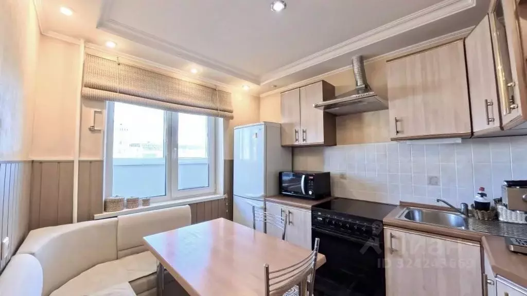 2-к кв. Свердловская область, Екатеринбург ул. Крестинского, 27 (47.6 ... - Фото 1