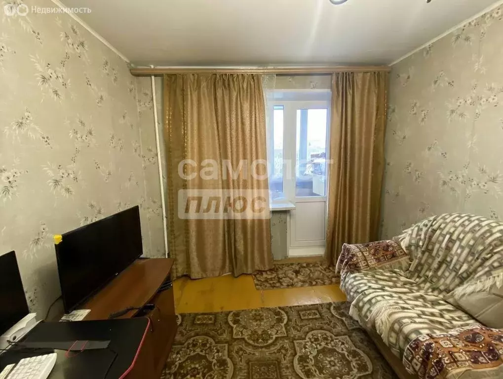 3-комнатная квартира: Уфа, улица Уфимское Шоссе, 6 (60.5 м) - Фото 1