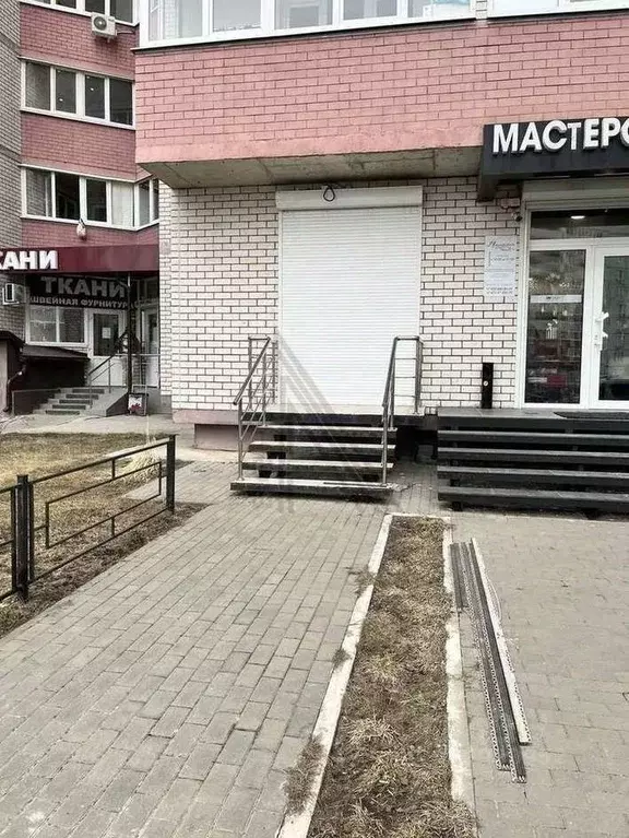 Помещение свободного назначения в Воронежская область, Воронеж бул. ... - Фото 1