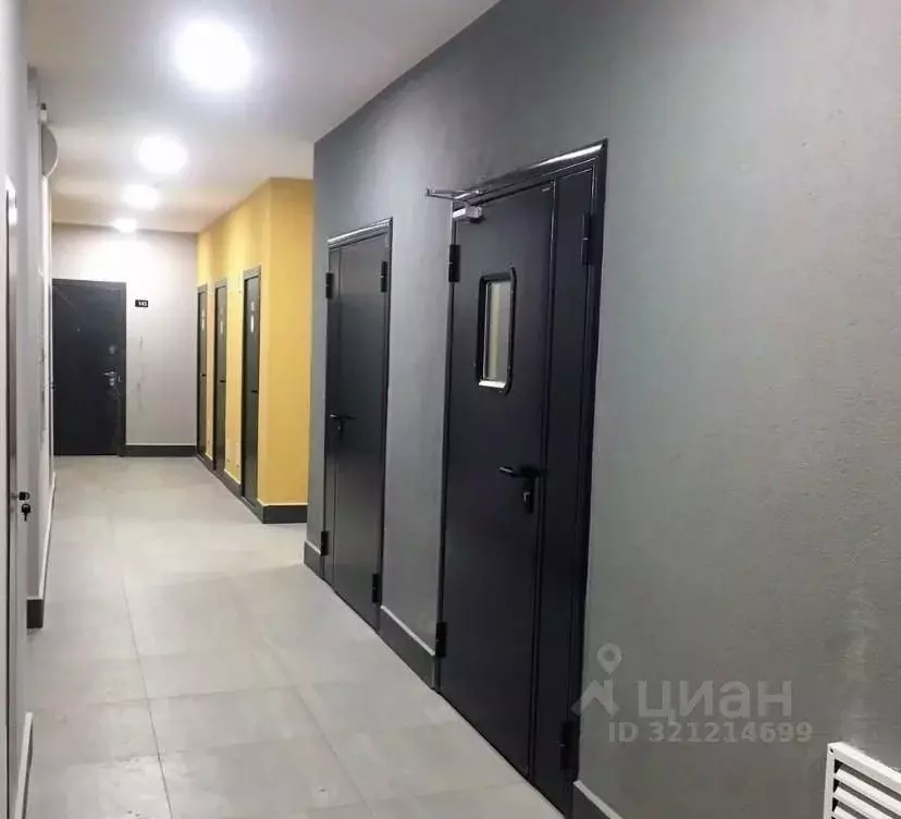 Студия Тульская область, Тула Оборонная ул., 102Б (33.0 м) - Фото 1