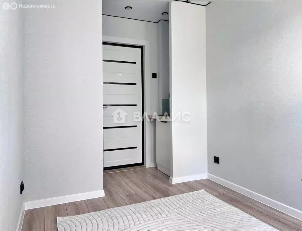 Квартира-студия: Бийск, улица Декабристов, 25 (10 м) - Фото 2