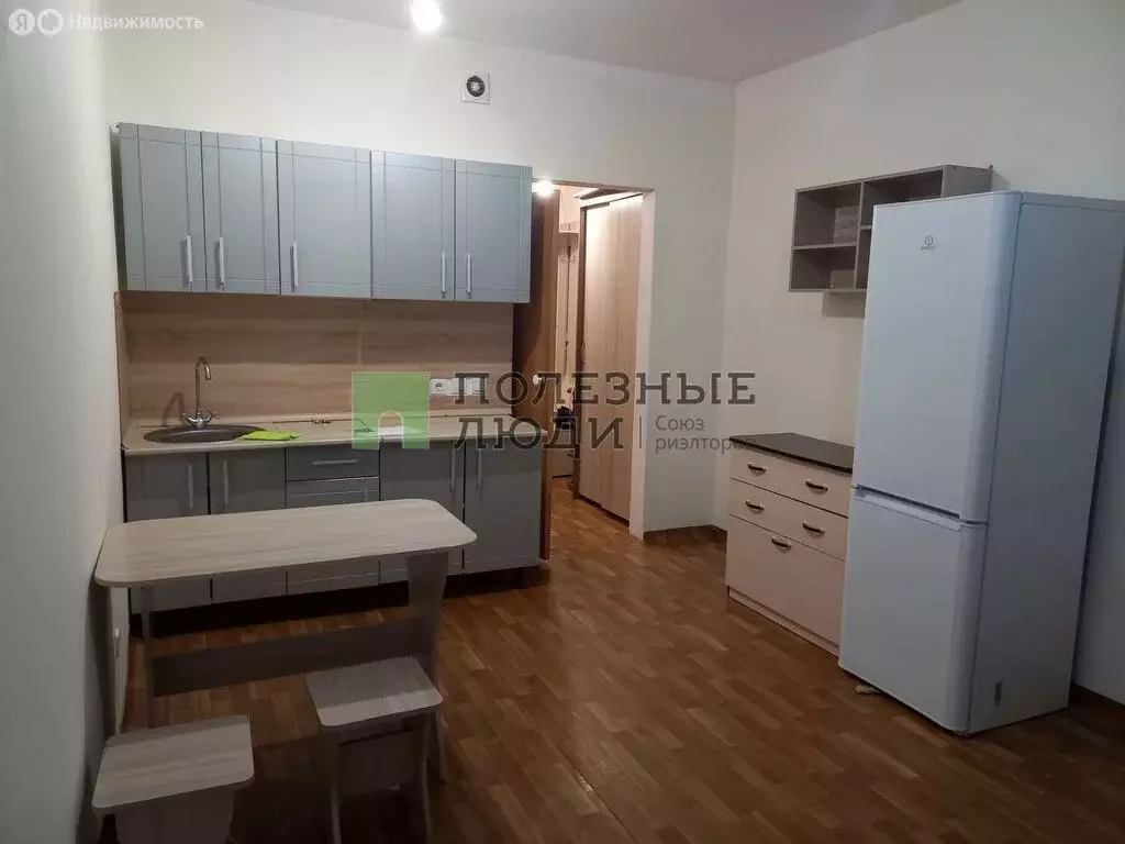 Квартира-студия: Красноярск, улица Карамзина, 16 (25.5 м) - Фото 0