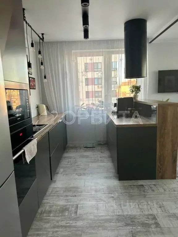 2-к кв. Тюменская область, Тюмень ул. Монтажников, 59 (55.0 м) - Фото 1