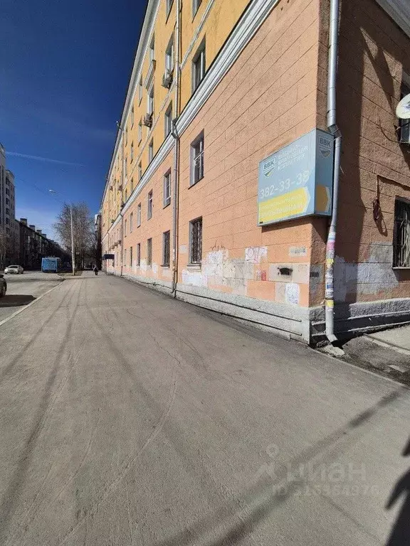 Комната Свердловская область, Екатеринбург пер. Красный, 13 (18.0 м) - Фото 1