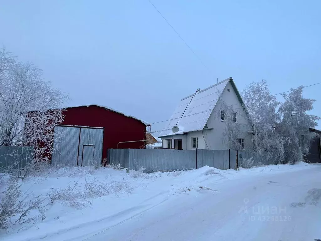 Дом в Саха (Якутия), Якутск ул. Покрышкина (128 м) - Фото 1