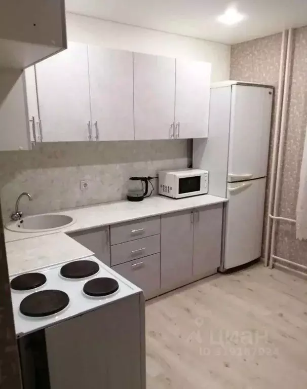 2-к кв. Башкортостан, Уфа ул. Миловская, 16 (55.9 м) - Фото 0