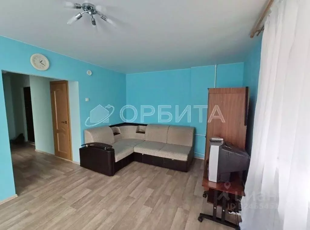 1-к кв. Тюменская область, Тюмень Мелиораторов мкр, ул. 70 лет ... - Фото 1