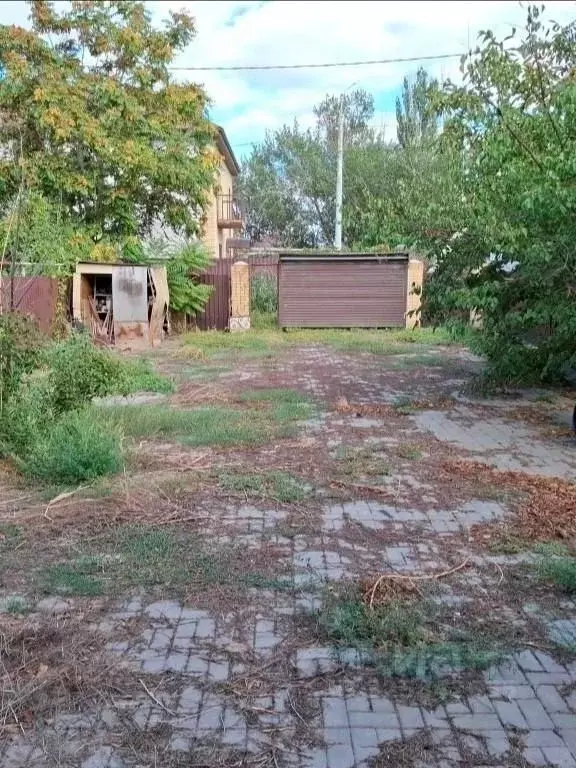 Дом в Астраханская область, Астрахань ул. 3-я Земляничная, 10 (202 м) - Фото 1