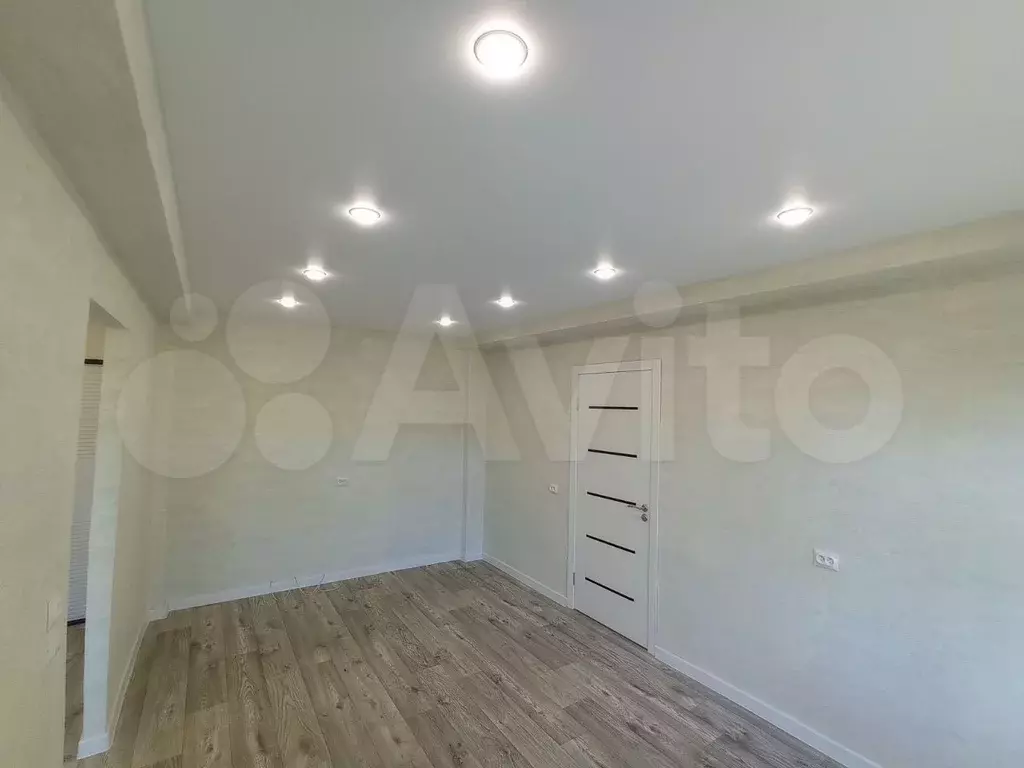 2-к. квартира, 40 м, 2/9 эт. - Фото 1