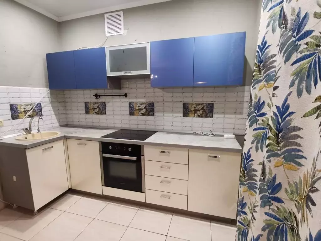 2-к кв. Омская область, Омский район, с. Богословка, Врубелево кв-л  ... - Фото 1