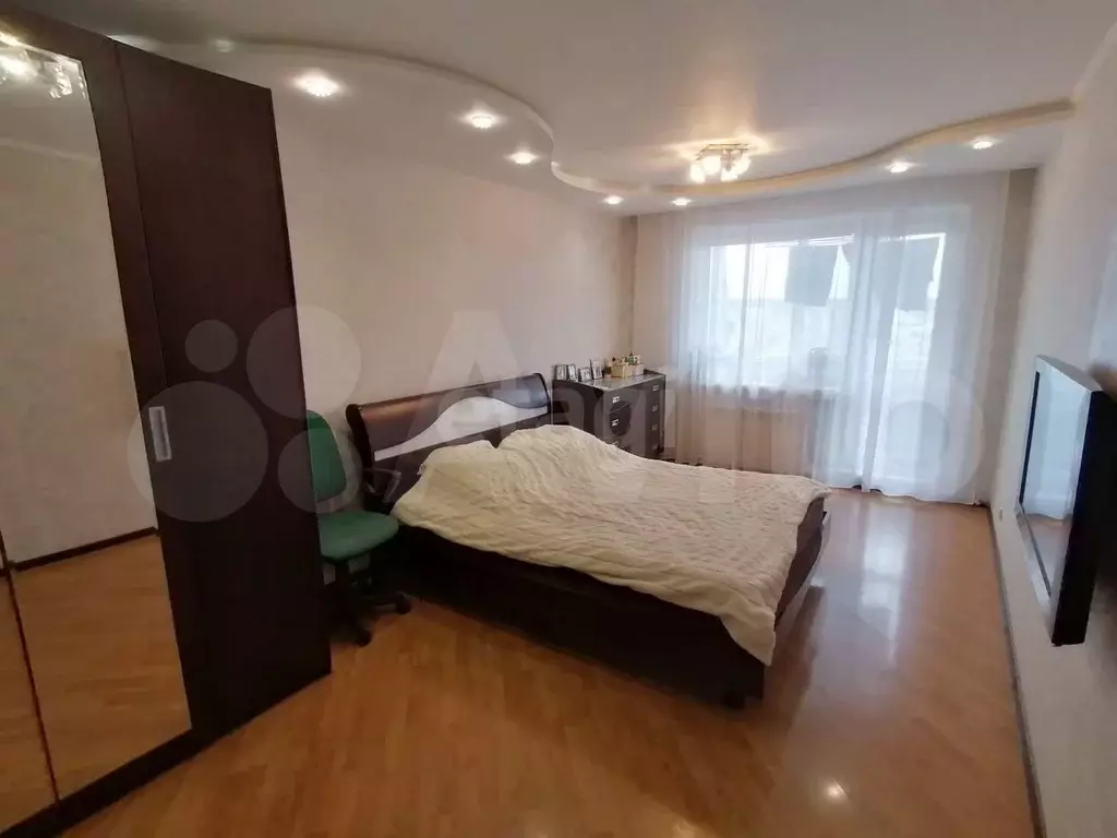 2-к. квартира, 70 м, 5/5 эт. - Фото 0
