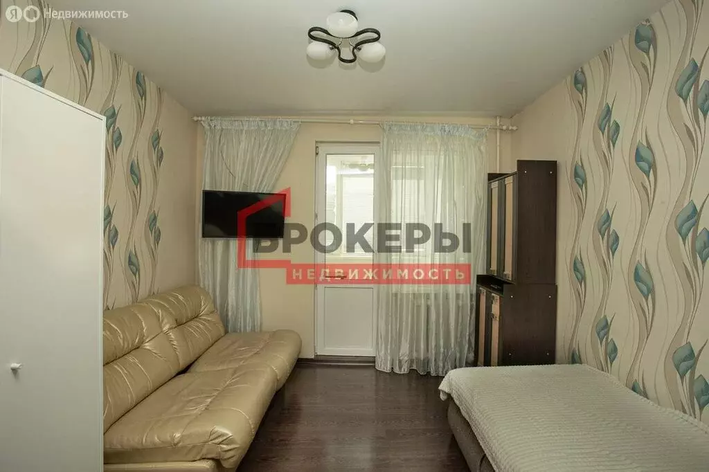 4-комнатная квартира: Севастополь, улица Ефремова, 24 (102 м) - Фото 1
