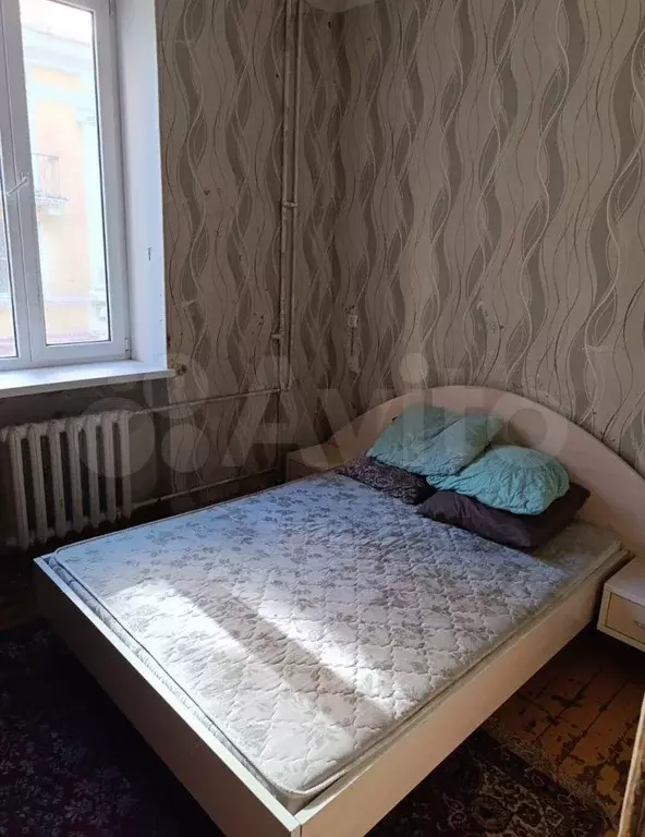 Комната 34 м в 3-к., 1/3 эт. - Фото 0