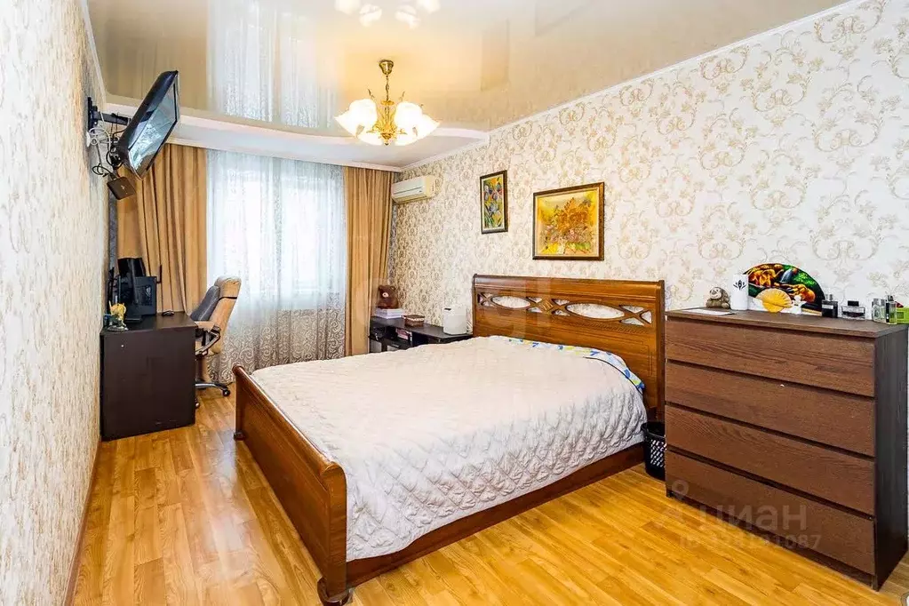 3-к кв. Амурская область, Благовещенск ул. Горького, 136 (86.8 м) - Фото 1