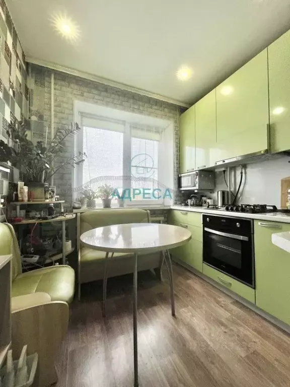 1-к кв. Белгородская область, Новый Оскол Ливенская ул., 136 (39.0 м) - Фото 1