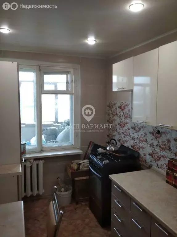 3-комнатная квартира: Череповец, улица Химиков, 16 (64.7 м) - Фото 2